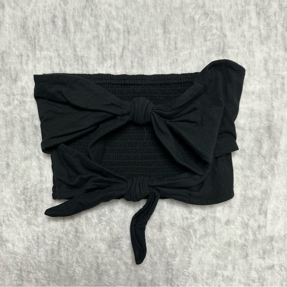 Aritzia Wilfred Davaney Smocked Tube Top